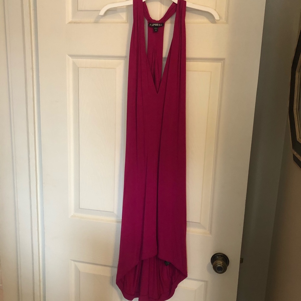 Flowy magenta dress
